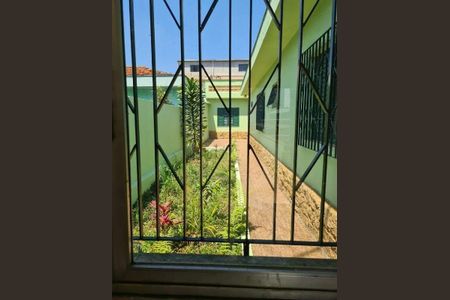 Casa à venda com 218m², 3 quartos e 4 vagas