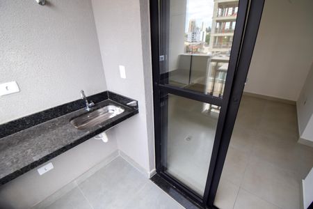 Apartamento à venda com 40m², 2 quartos e 1 vagaSacada Sala/Cozinha