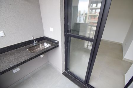 Apartamento à venda com 40m², 2 quartos e 1 vaga Apartamento à venda com 40m², 2 quartos e 1 vagaSacada