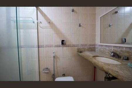 Apartamento para alugar com 110m², 2 quartos e 2 vagas Apartamento para alugar com 110m², 2 quartos e 2 vagasBanheiro Social