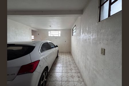 Casa à venda com 140m², 2 quartos e 3 vagasGaragem