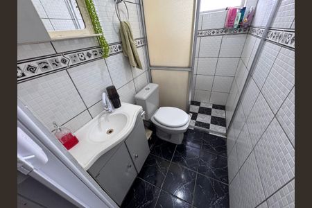 Casa à venda com 140m², 2 quartos e 3 vagasBanheiro