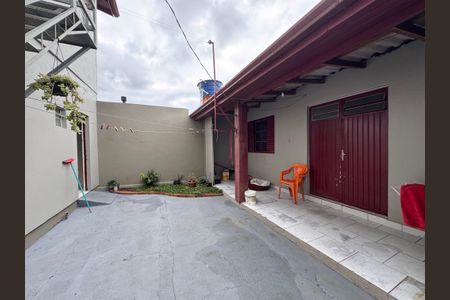 Casa à venda com 140m², 2 quartos e 3 vagasÁrea comum