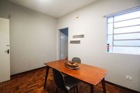 Casa à venda com 114m², 2 quartos e 1 vaga Casa à venda com 114m², 2 quartos e 1 vagaSala