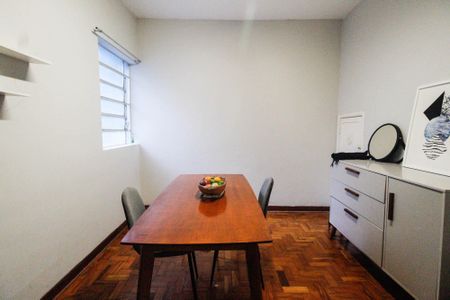 Casa à venda com 114m², 2 quartos e 1 vaga Casa à venda com 114m², 2 quartos e 1 vagaSala