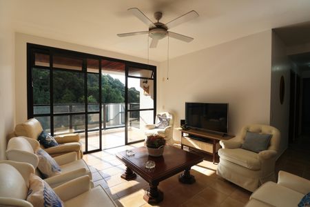 Apartamento para alugar com 134m², 3 quartos e 2 vagasSala