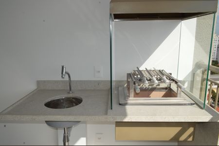 Apartamento à venda com 76m², 2 quartos e 1 vagaVaranda