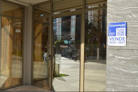 Apartamento à venda com 76m², 2 quartos e 1 vagaPlaquinha