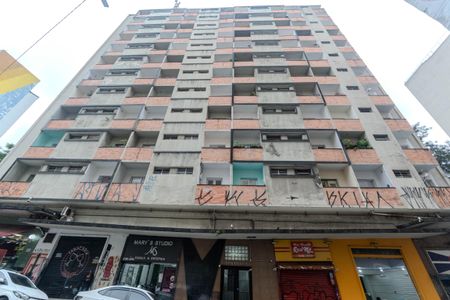 Studio à venda com 29m², 1 quarto e sem vaga Studio à venda com 29m², 1 quarto e sem vagaFachada