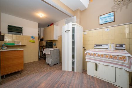 Casa à venda com 250m², 5 quartos e 2 vagasÁrea de Serviço