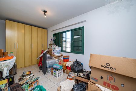 Casa à venda com 250m², 5 quartos e 2 vagasQuarto 3