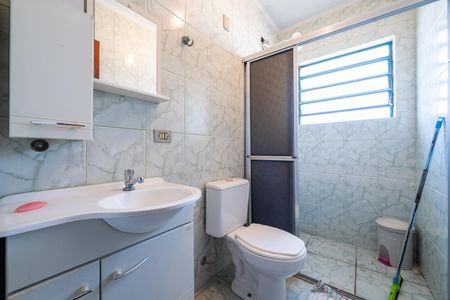 Casa à venda com 250m², 5 quartos e 2 vagasBanheiro 1