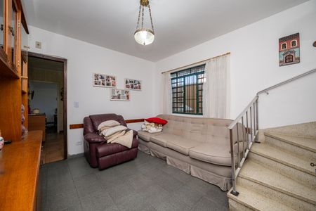 Casa à venda com 250m², 5 quartos e 2 vagasSala de TV