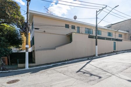 Casa à venda com 250m², 5 quartos e 2 vagasFachada