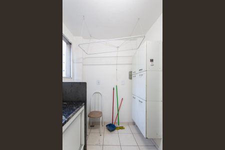 Apartamento à venda com 44m², 2 quartos e 1 vagaCozinha e Área de Serviço