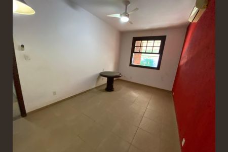 Casa à venda com 590m², 4 quartos e 3 vagasQuarto 5