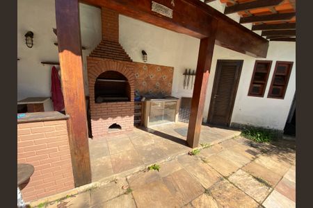 Casa à venda com 590m², 4 quartos e 3 vagasÁrea Externa