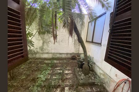 Casa à venda com 590m², 4 quartos e 3 vagasVaranda do Quarto 3