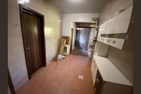 Casa à venda com 590m², 4 quartos e 3 vagasÁrea de Serviço