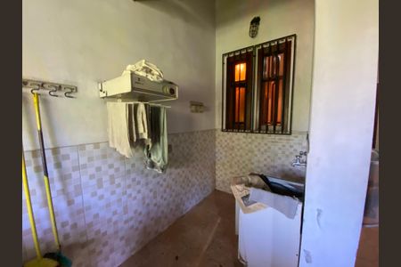 Casa à venda com 590m², 4 quartos e 3 vagasÁrea de Serviço