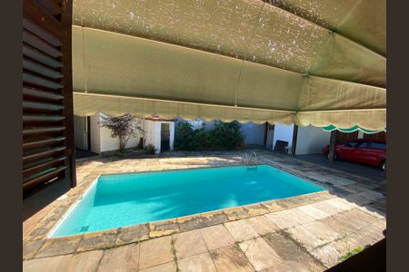 Casa à venda com 590m², 4 quartos e 3 vagasVista da Suíte