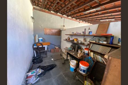 Casa à venda com 590m², 4 quartos e 3 vagasDepósito