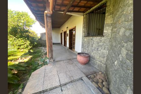Casa à venda com 590m², 4 quartos e 3 vagasÁrea Externa