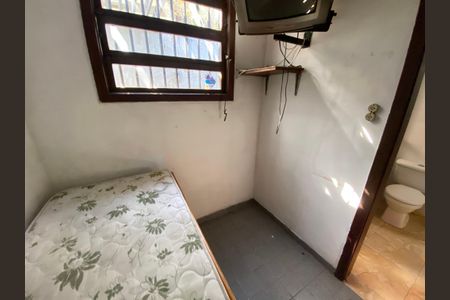 Casa à venda com 590m², 4 quartos e 3 vagasQuarto 2