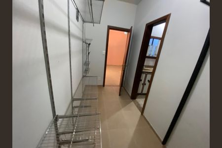 Casa à venda com 590m², 4 quartos e 3 vagasCloset da Suíte