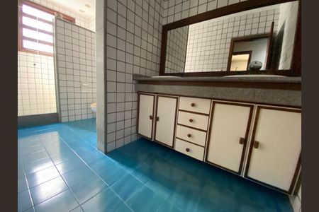 Casa à venda com 590m², 4 quartos e 3 vagasBanheiro