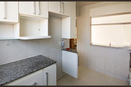 Apartamento para alugar com 70m², 3 quartos e 2 vagas Apartamento para alugar com 70m², 3 quartos e 2 vagasCozinha e Área de Serviço