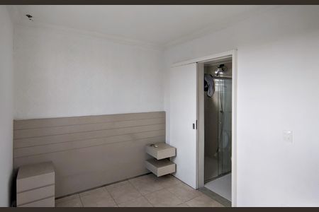 Apartamento para alugar com 70m², 3 quartos e 2 vagas Apartamento para alugar com 70m², 3 quartos e 2 vagasSuíte