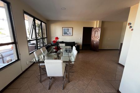 Apartamento à venda com 230m², 3 quartos e 2 vagasÁrea comum