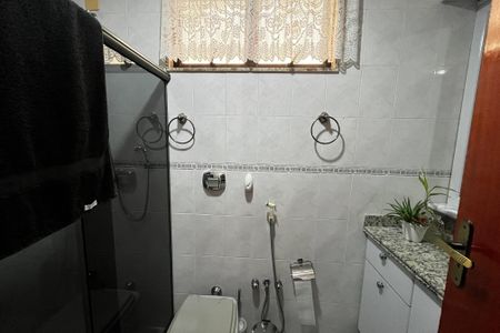 Apartamento à venda com 230m², 3 quartos e 2 vagasBanheiro 3