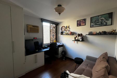 Apartamento à venda com 230m², 3 quartos e 2 vagasQuarto 2
