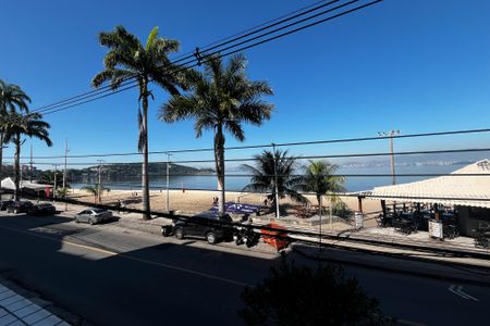 Apartamento à venda com 230m², 3 quartos e 2 vagasVista