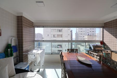 Apartamento para alugar com 89m², 3 quartos e 2 vagasVaranda