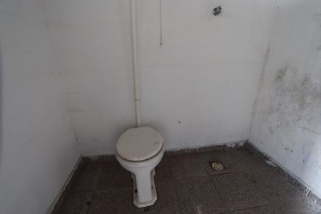 Casa à venda com 132m², 2 quartos e 1 vagaBanheiro de serviço