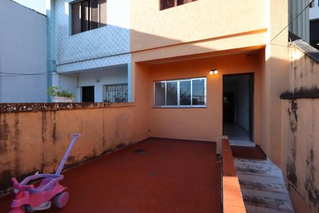 Casa à venda com 132m², 2 quartos e 1 vagaQuintal