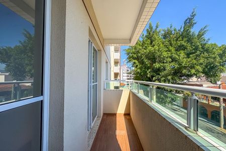 Apartamento para alugar com 49m², 2 quartos e 1 vaga Apartamento para alugar com 49m², 2 quartos e 1 vagaVaranda