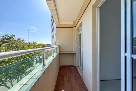 Apartamento para alugar com 49m², 2 quartos e 1 vaga Apartamento para alugar com 49m², 2 quartos e 1 vagaVaranda