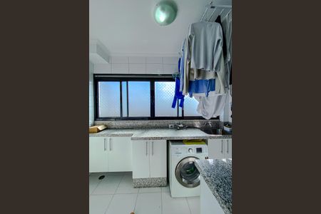 Apartamento à venda com 143m², 3 quartos e 3 vagasÁrea de Serviço