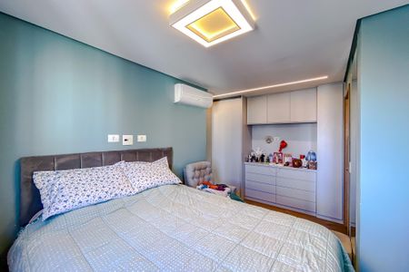 Apartamento à venda com 143m², 3 quartos e 3 vagasSuíte 1