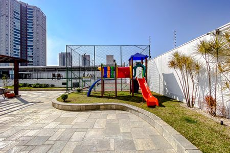 Apartamento à venda com 143m², 3 quartos e 3 vagasÁrea comum - Playground