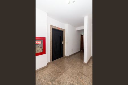 Apartamento para alugar com 102m², 3 quartos e 1 vagaElevador