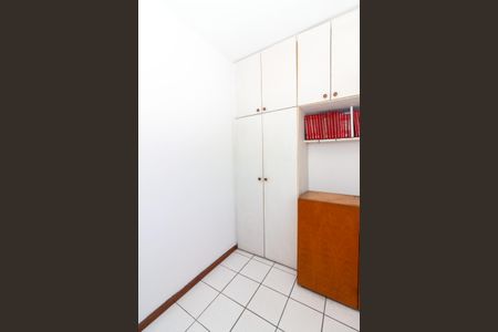 Apartamento para alugar com 102m², 3 quartos e 1 vagaQuarto de Serviço