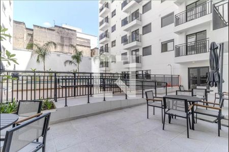 Apartamento à venda com 39m², 2 quartos e sem vagaÁrea comum