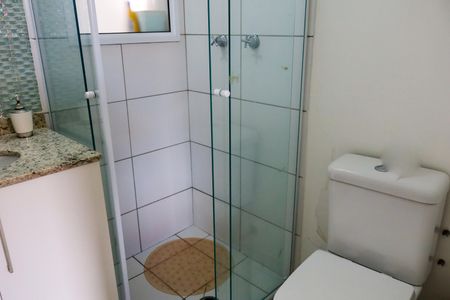 Apartamento à venda com 65m², 2 quartos e 1 vaga Apartamento à venda com 65m², 2 quartos e 1 vagaBanheiro