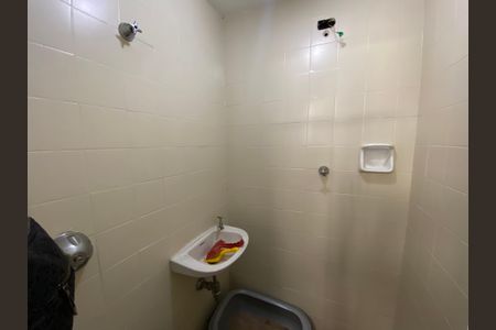 Apartamento à venda com 73m², 2 quartos e 1 vagaBanheiro de serviço