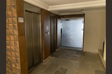 Apartamento à venda com 73m², 2 quartos e 1 vagaÁrea comum